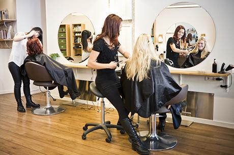 Hairdressers, barber shops and beauty salons to be at the forefront of government apprenticeships